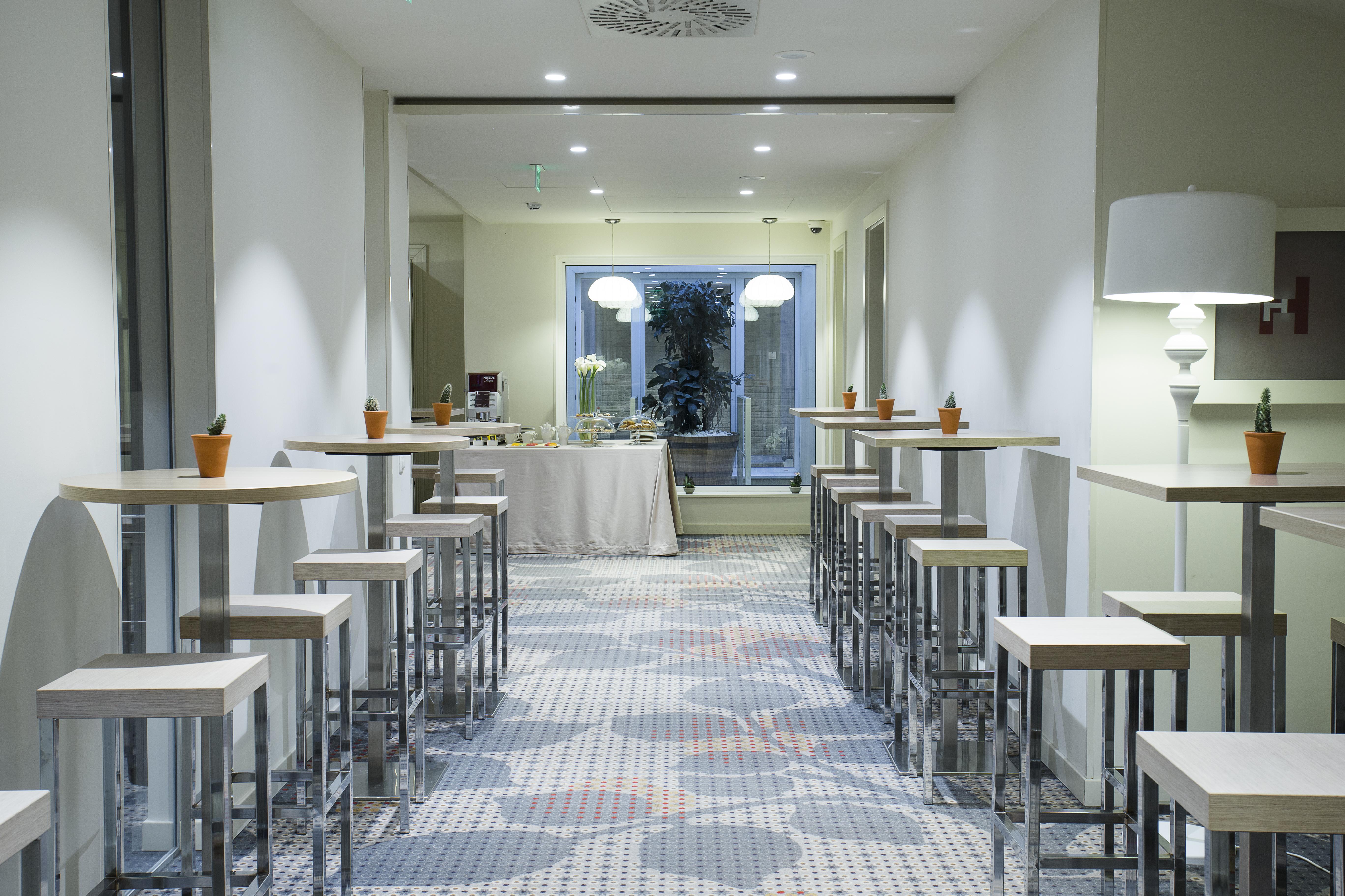 Jump Inn Hotel Belgrade Belgrado Exterior foto